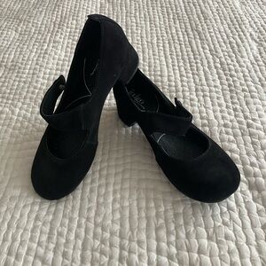 Indigo Mary Jane pumps